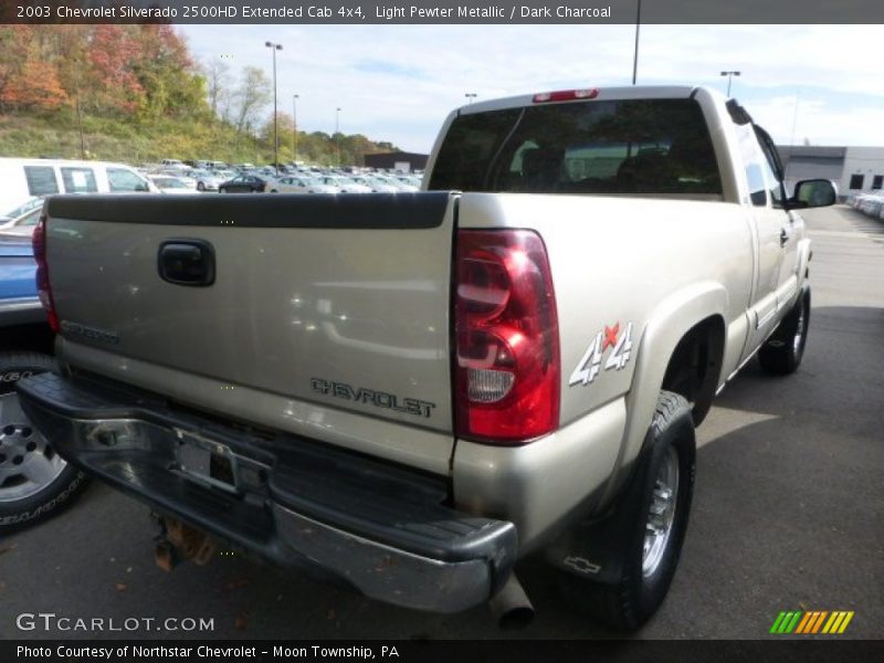 Light Pewter Metallic / Dark Charcoal 2003 Chevrolet Silverado 2500HD Extended Cab 4x4