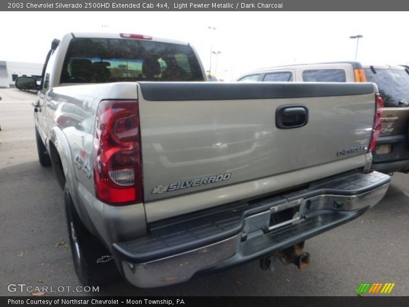 Light Pewter Metallic / Dark Charcoal 2003 Chevrolet Silverado 2500HD Extended Cab 4x4