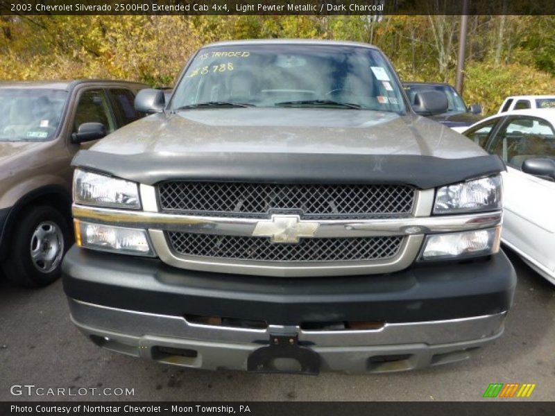 Light Pewter Metallic / Dark Charcoal 2003 Chevrolet Silverado 2500HD Extended Cab 4x4