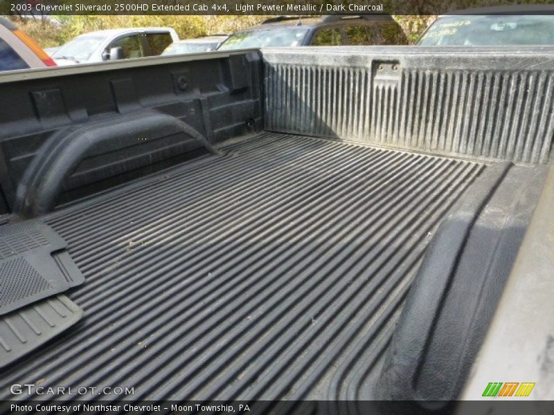 Light Pewter Metallic / Dark Charcoal 2003 Chevrolet Silverado 2500HD Extended Cab 4x4