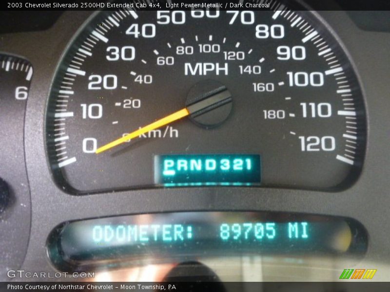 Light Pewter Metallic / Dark Charcoal 2003 Chevrolet Silverado 2500HD Extended Cab 4x4