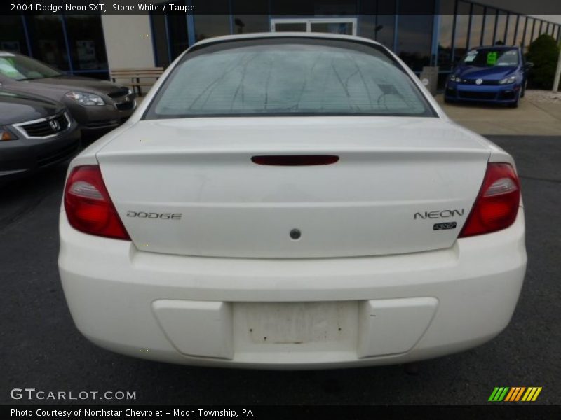 Stone White / Taupe 2004 Dodge Neon SXT