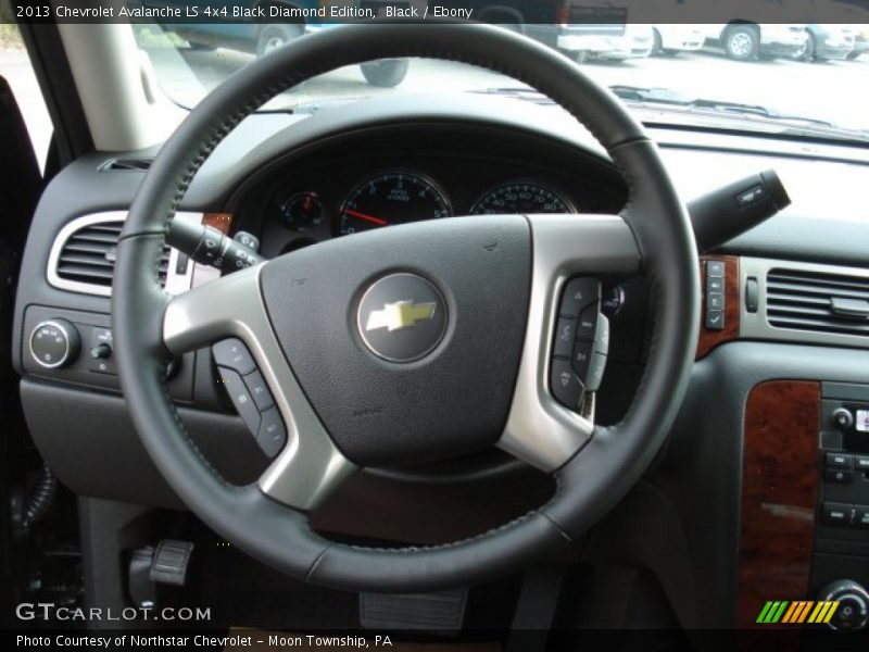  2013 Avalanche LS 4x4 Black Diamond Edition Steering Wheel