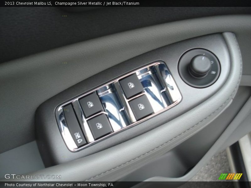 Champagne Silver Metallic / Jet Black/Titanium 2013 Chevrolet Malibu LS