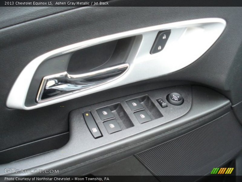 Ashen Gray Metallic / Jet Black 2013 Chevrolet Equinox LS