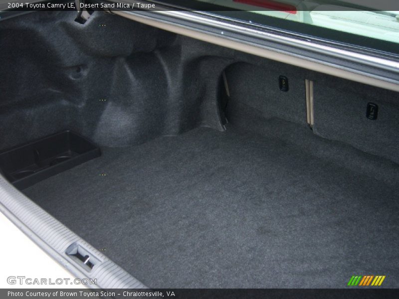 Desert Sand Mica / Taupe 2004 Toyota Camry LE