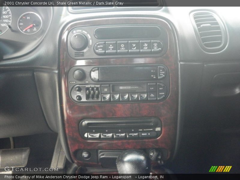 Shale Green Metallic / Dark Slate Gray 2001 Chrysler Concorde LXi