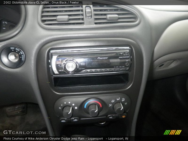 Onyx Black / Pewter 2002 Oldsmobile Alero GL Sedan