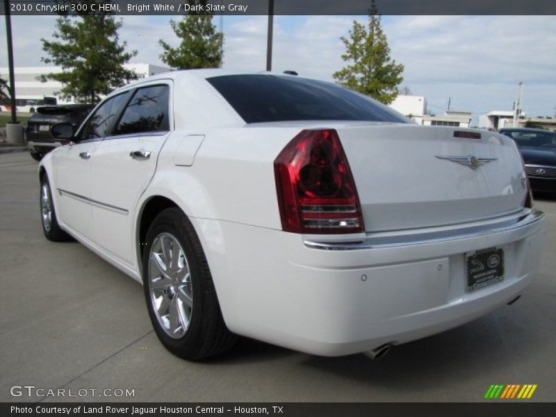 Bright White / Dark Slate Gray 2010 Chrysler 300 C HEMI