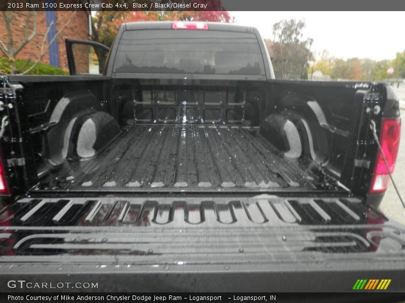 Black / Black/Diesel Gray 2013 Ram 1500 Express Crew Cab 4x4