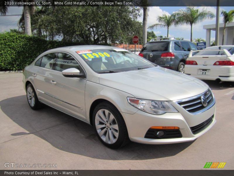 White Gold Metallic / Cornsilk Beige Two Tone 2010 Volkswagen CC Sport