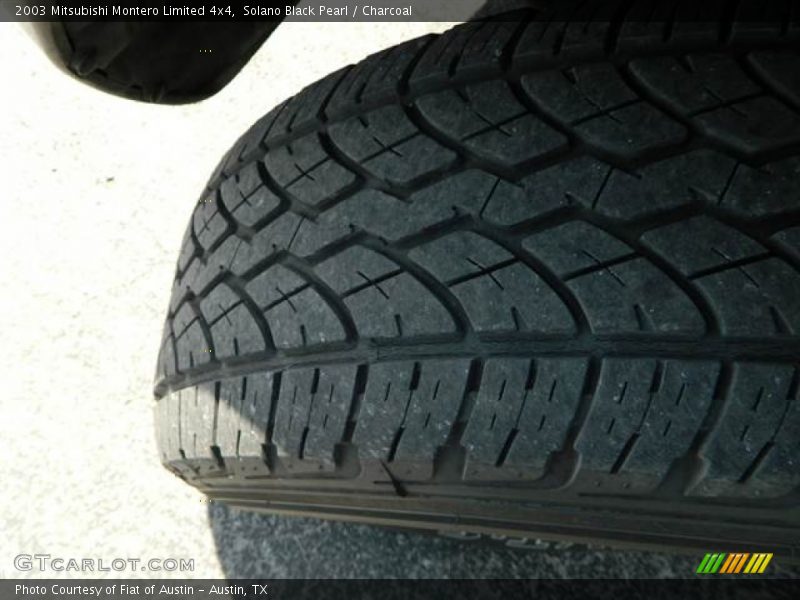 Solano Black Pearl / Charcoal 2003 Mitsubishi Montero Limited 4x4