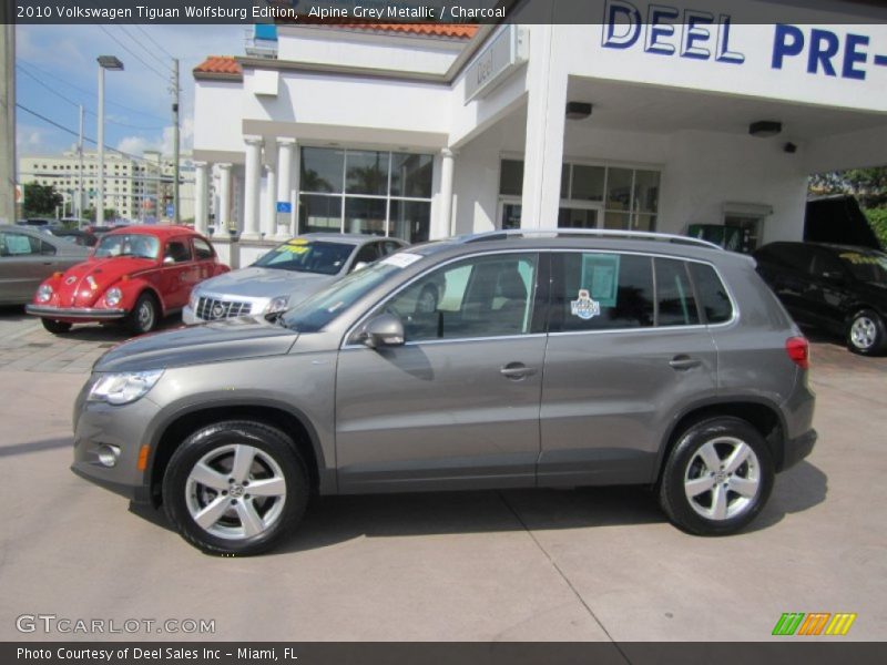 Alpine Grey Metallic / Charcoal 2010 Volkswagen Tiguan Wolfsburg Edition