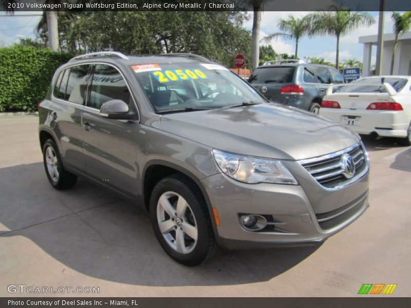Alpine Grey Metallic / Charcoal 2010 Volkswagen Tiguan Wolfsburg Edition