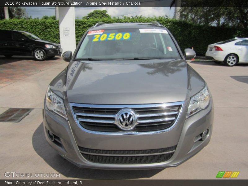 Alpine Grey Metallic / Charcoal 2010 Volkswagen Tiguan Wolfsburg Edition