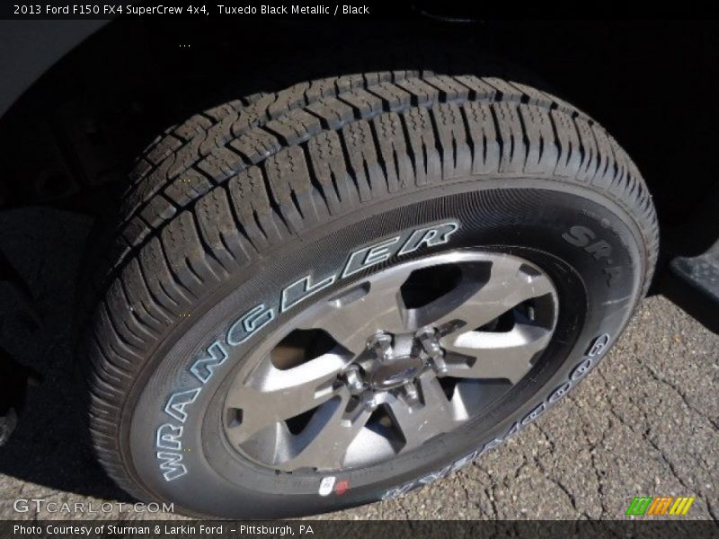 Tuxedo Black Metallic / Black 2013 Ford F150 FX4 SuperCrew 4x4