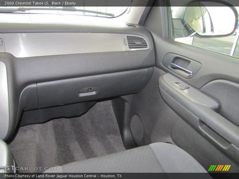 Black / Ebony 2009 Chevrolet Tahoe LS