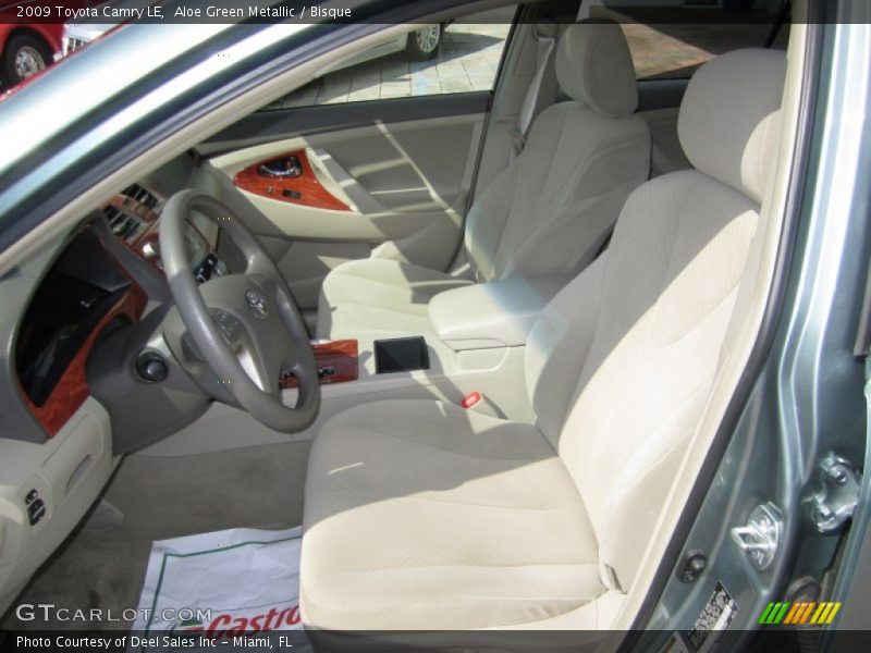 Aloe Green Metallic / Bisque 2009 Toyota Camry LE