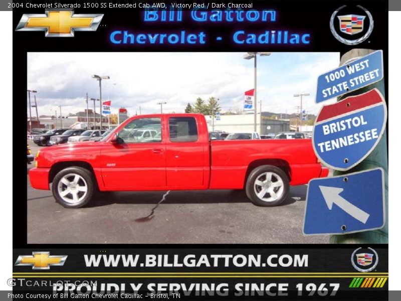 Victory Red / Dark Charcoal 2004 Chevrolet Silverado 1500 SS Extended Cab AWD