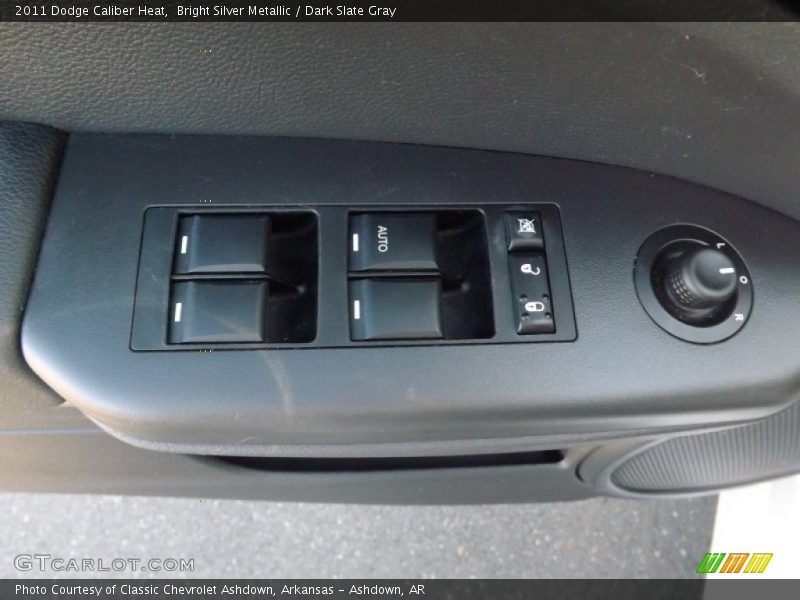 Bright Silver Metallic / Dark Slate Gray 2011 Dodge Caliber Heat