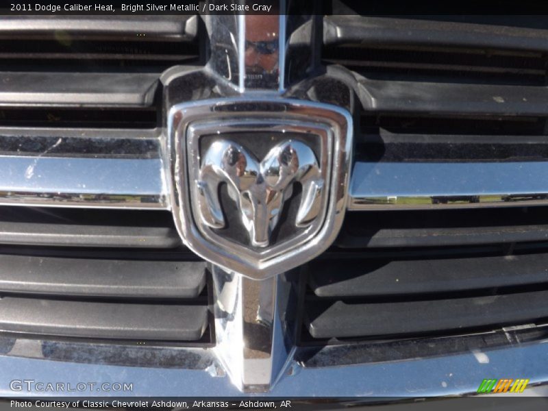 Bright Silver Metallic / Dark Slate Gray 2011 Dodge Caliber Heat