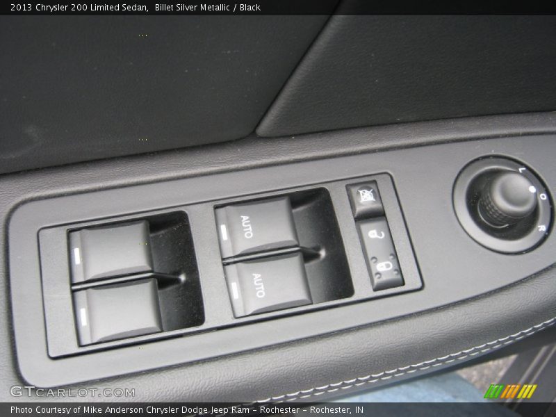 Billet Silver Metallic / Black 2013 Chrysler 200 Limited Sedan