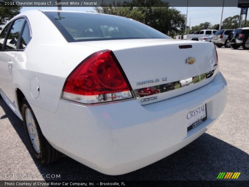 Summit White / Neutral 2011 Chevrolet Impala LT