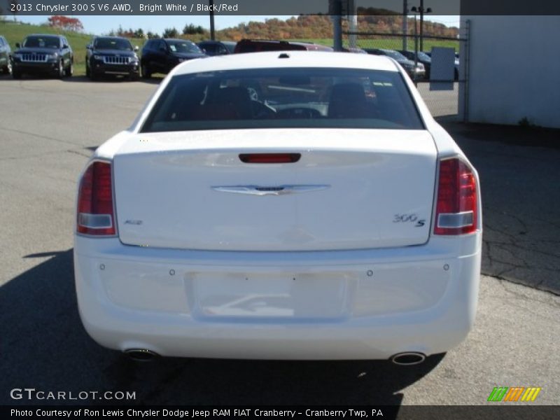 Bright White / Black/Red 2013 Chrysler 300 S V6 AWD
