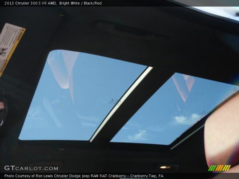 Bright White / Black/Red 2013 Chrysler 300 S V6 AWD