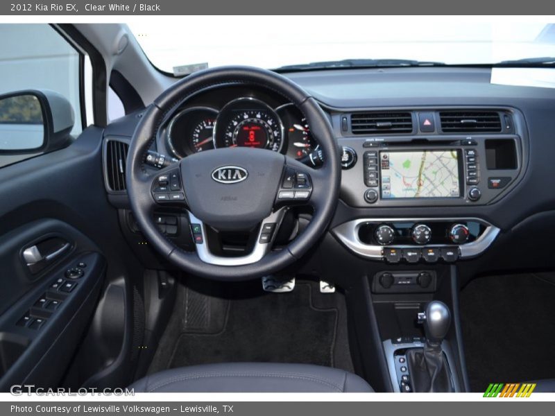 Dashboard of 2012 Rio EX