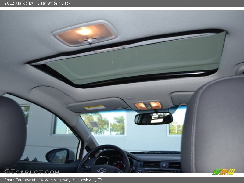Clear White / Black 2012 Kia Rio EX