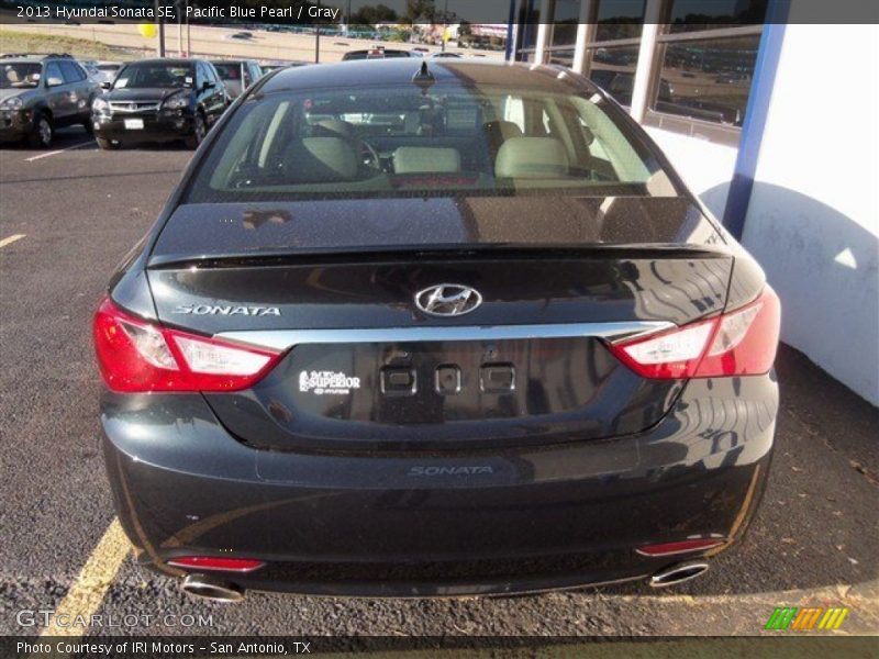 Pacific Blue Pearl / Gray 2013 Hyundai Sonata SE