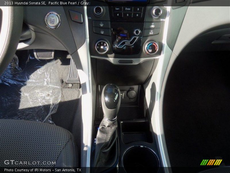 Pacific Blue Pearl / Gray 2013 Hyundai Sonata SE