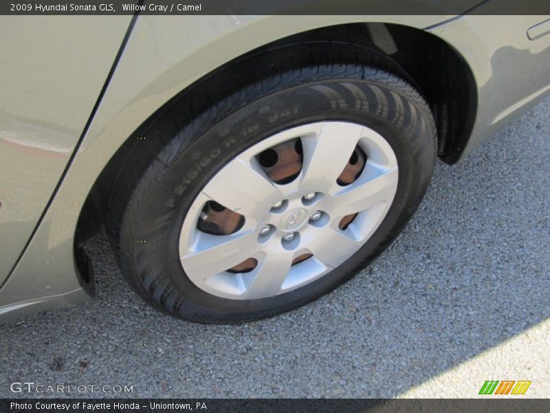 Willow Gray / Camel 2009 Hyundai Sonata GLS