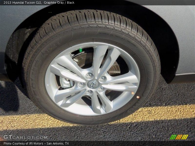 Graphite Gray / Black 2013 Hyundai Tucson GLS