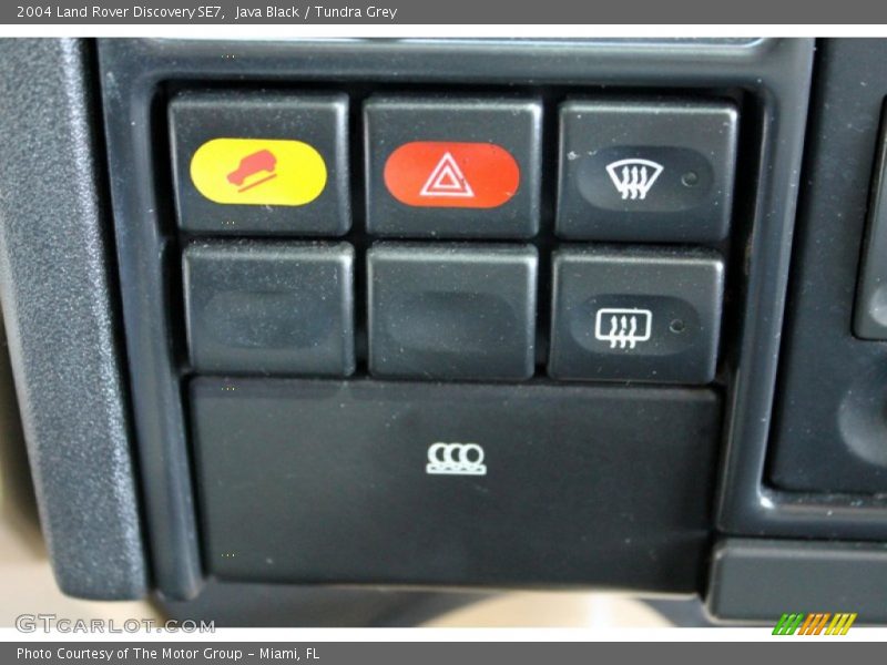 Controls of 2004 Discovery SE7