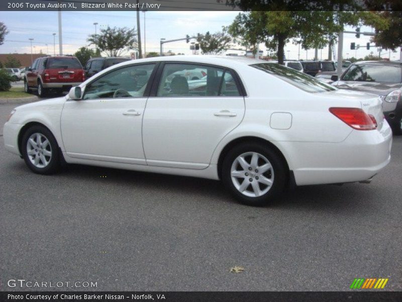 Blizzard White Pearl / Ivory 2006 Toyota Avalon XL