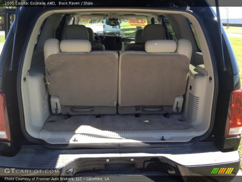 Black Raven / Shale 2005 Cadillac Escalade AWD
