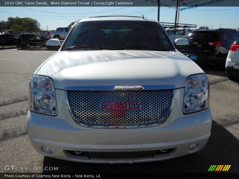 White Diamond Tricoat / Cocoa/Light Cashmere 2010 GMC Yukon Denali