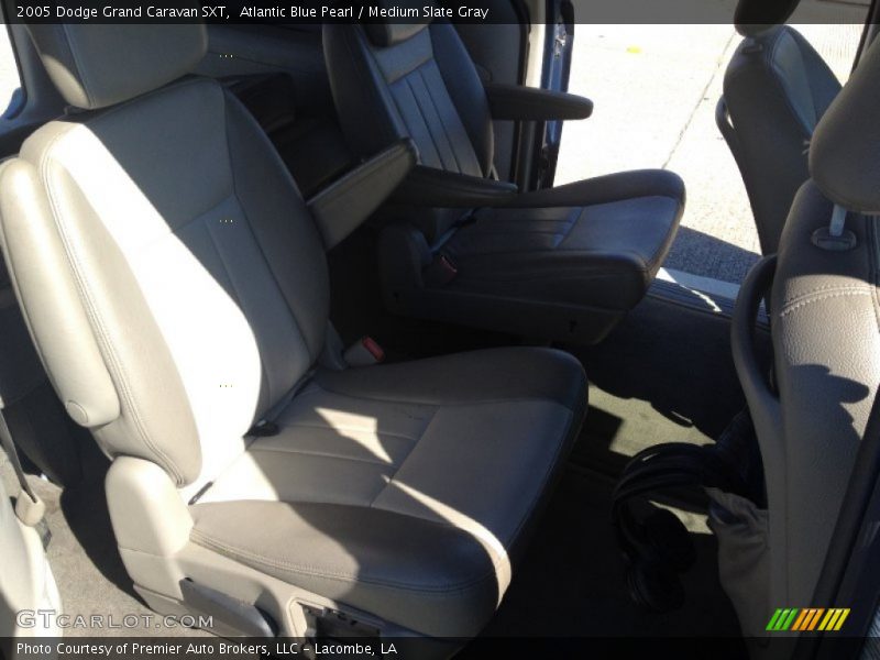 Atlantic Blue Pearl / Medium Slate Gray 2005 Dodge Grand Caravan SXT