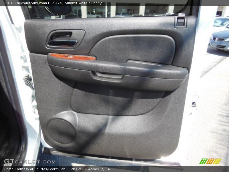 Summit White / Ebony 2010 Chevrolet Suburban LTZ 4x4