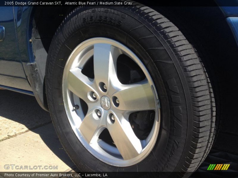 Atlantic Blue Pearl / Medium Slate Gray 2005 Dodge Grand Caravan SXT