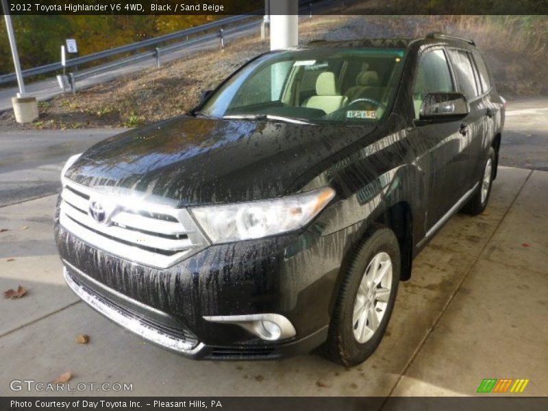 Black / Sand Beige 2012 Toyota Highlander V6 4WD
