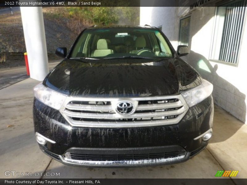 Black / Sand Beige 2012 Toyota Highlander V6 4WD