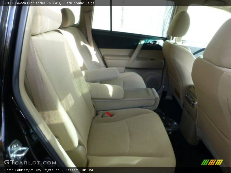 Black / Sand Beige 2012 Toyota Highlander V6 4WD