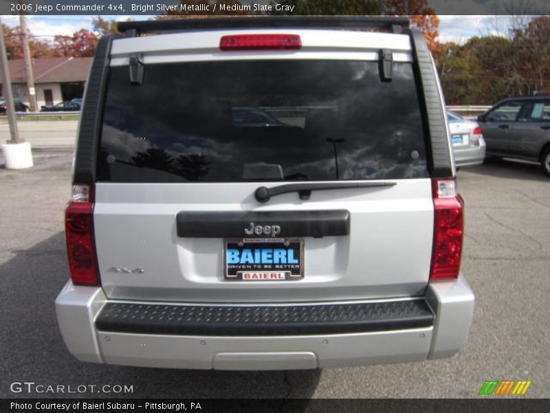 Bright Silver Metallic / Medium Slate Gray 2006 Jeep Commander 4x4