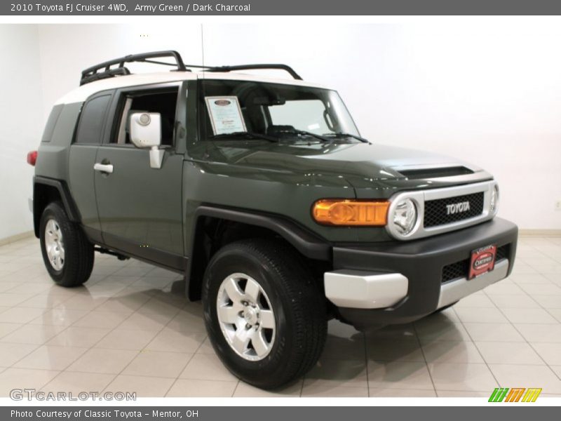 Army Green / Dark Charcoal 2010 Toyota FJ Cruiser 4WD