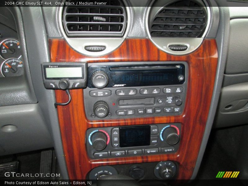 Onyx Black / Medium Pewter 2004 GMC Envoy SLT 4x4