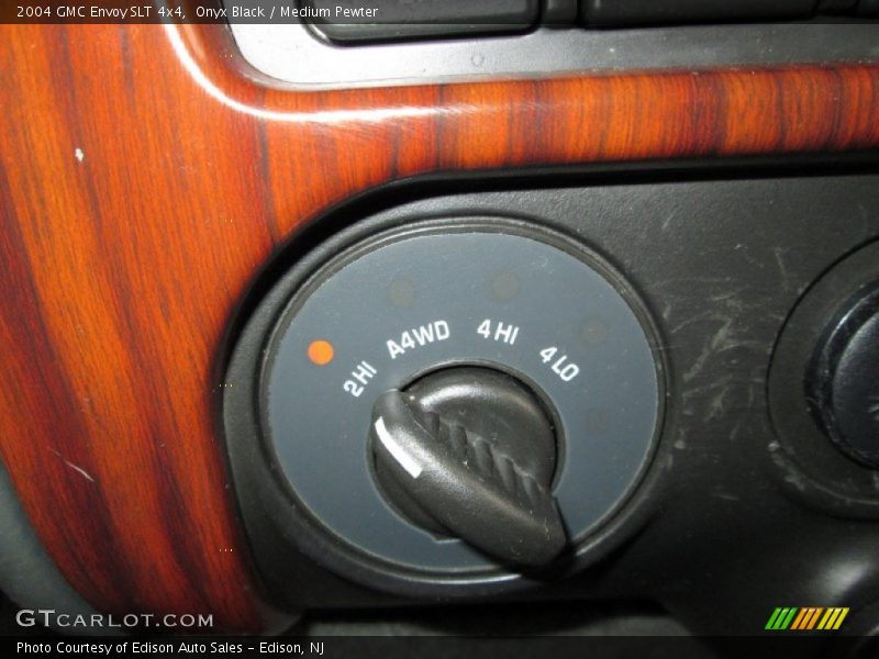 Onyx Black / Medium Pewter 2004 GMC Envoy SLT 4x4