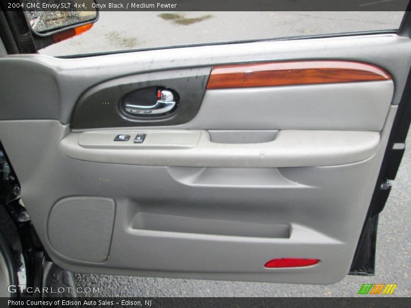 Onyx Black / Medium Pewter 2004 GMC Envoy SLT 4x4